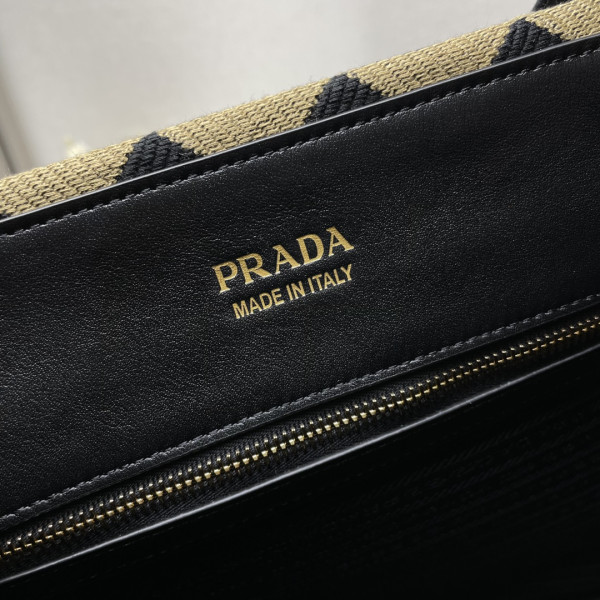Pra*a hobo tote bag-38*38.5*11cm