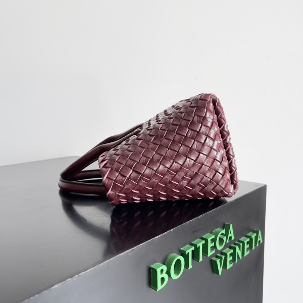 bo*te*ga Ve*ne*ta mini cabat-22*6.5*15.5cm