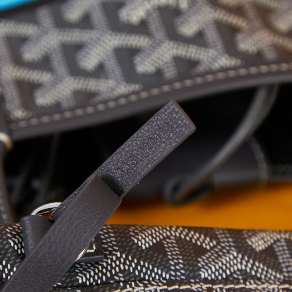 Go*ard saint l0*is bag-20*20*10cm