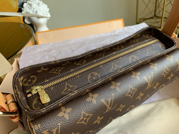 l0*is V*t0n vintage bag-30*11*13cm
