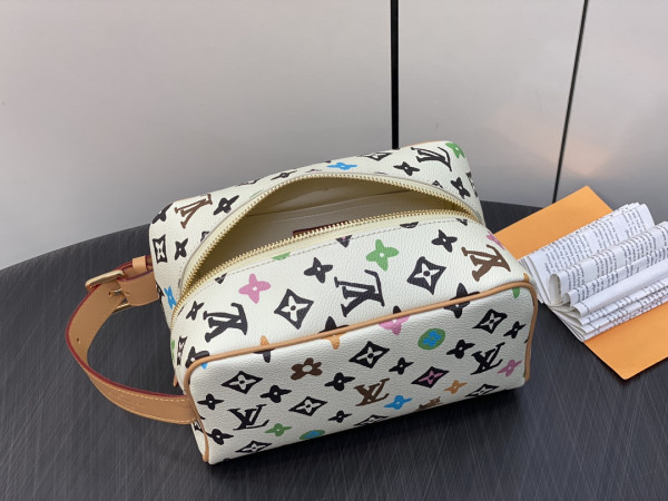 l0*is V*t0n locker dopp kit bag-23*13*12cm
