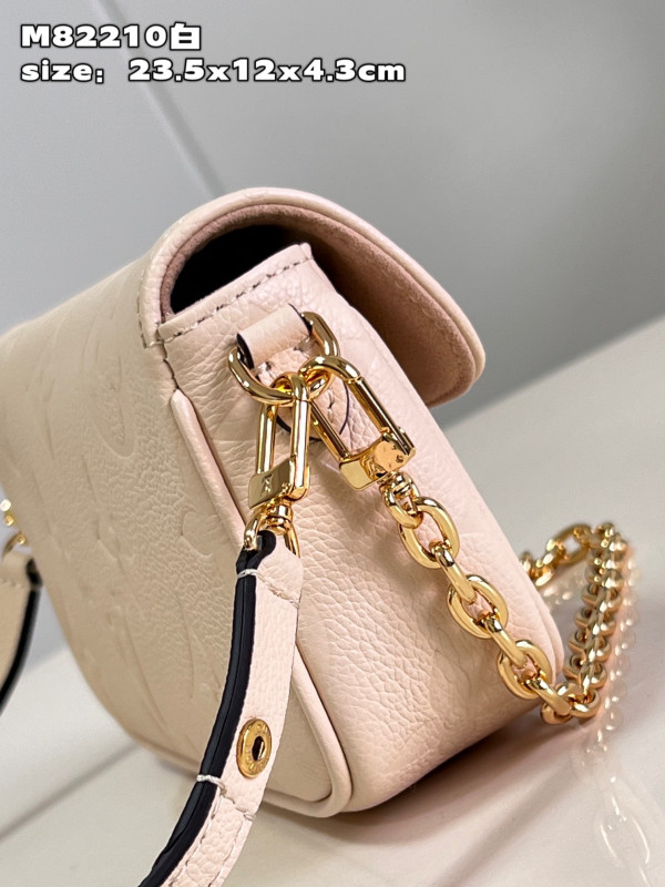 l0*is V*t0n wallet on chain ivy-23.5*12*4.3cm