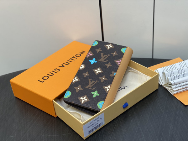 l0*is V*t0n brazza wallet-10*19*2cm