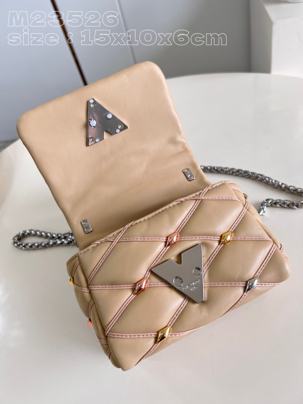 l0*is V*t0n pico go-14-15*10*6.5cm