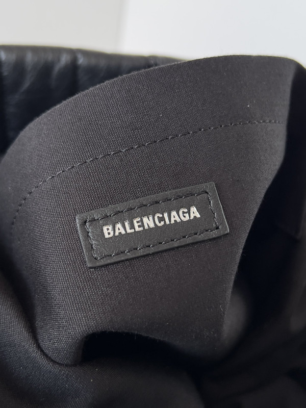 Ba*len*cia*ga monaco-43.5*32*13cm