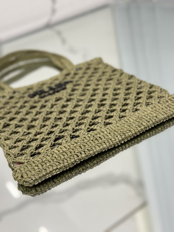 Pra*a woven fabric crochet tote bag