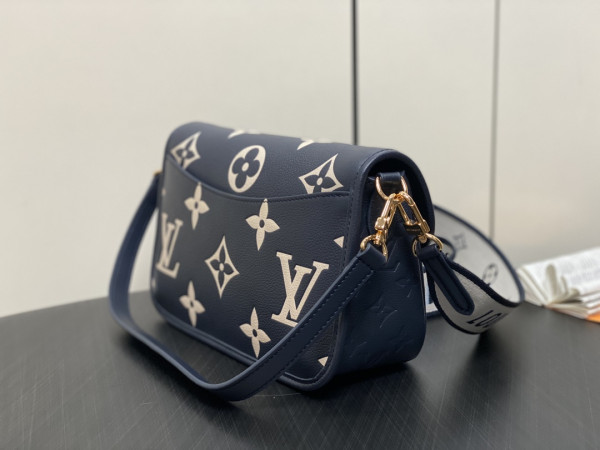 l0*is V*t0n nano diane-24*15*9 cm