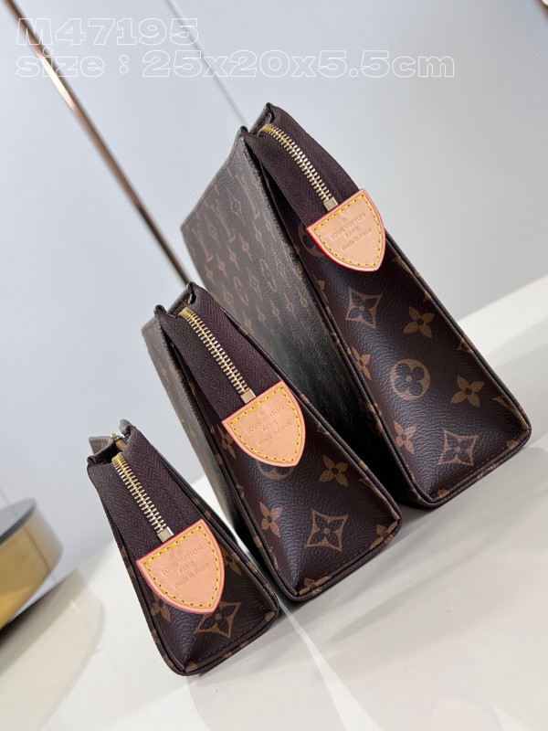 l0*is V*t0n trio toilet pouch-25*20*5.5cm