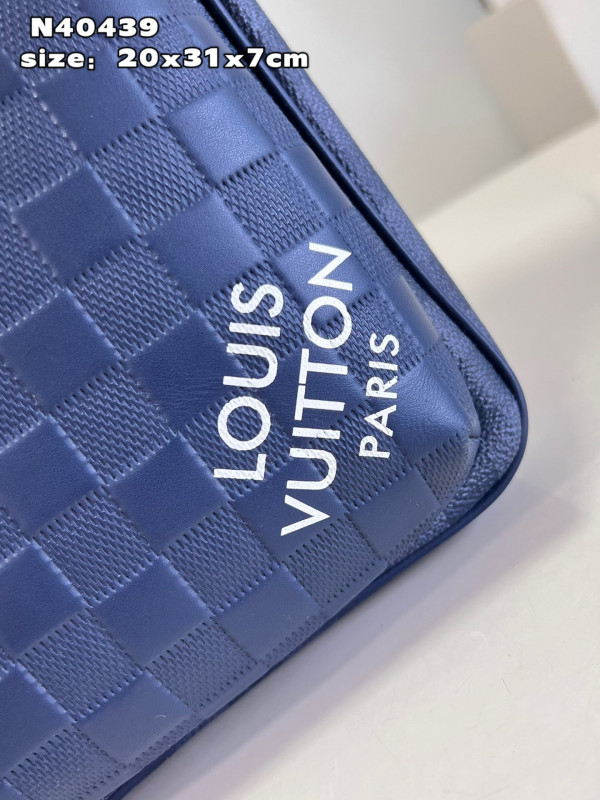 l0*is V*t0n avenue slingbag nm