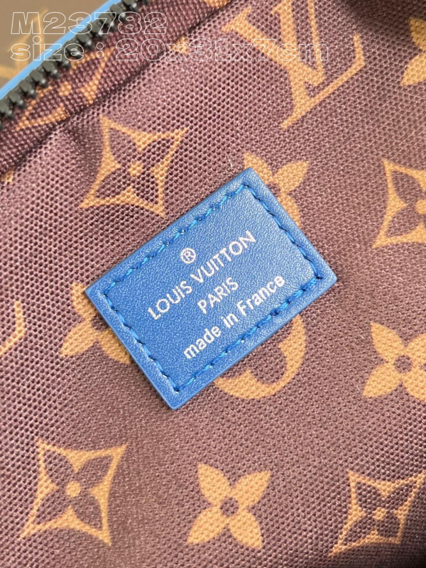 l0*is V*t0n avenue slingbag nm