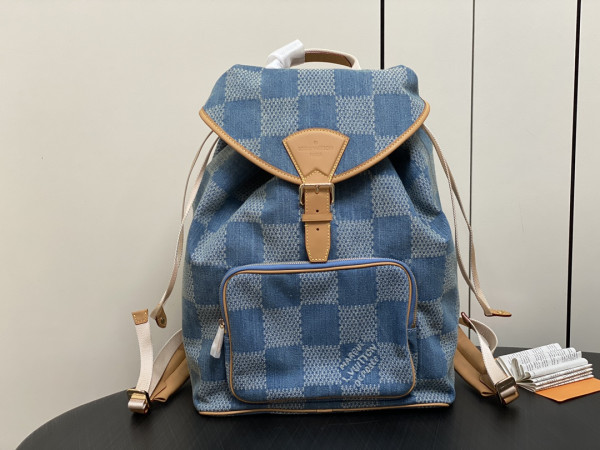 l0*is V*t0n montsouris backpack