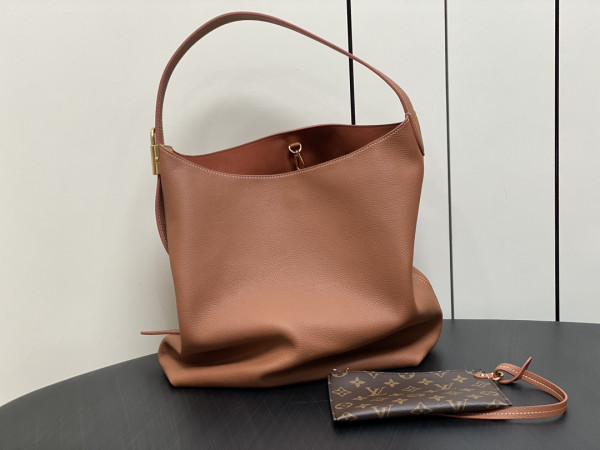 l0*is V*t0n low key hobo jh-31*35*18cm