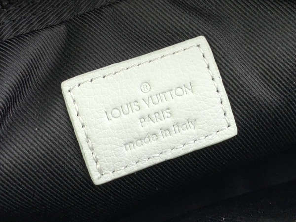 l0*is V*t0n nano alpha-11.0*18.5*6.5cm