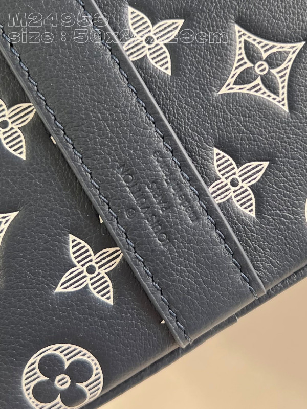 l0*is V*t0n keepall bandouliÈre 50