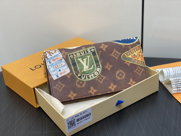 l0*is V*t0n zippy wallet-10*20*2 cm