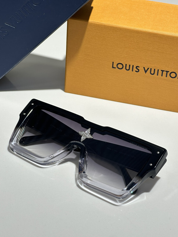 louvis V*t0n sunglasses