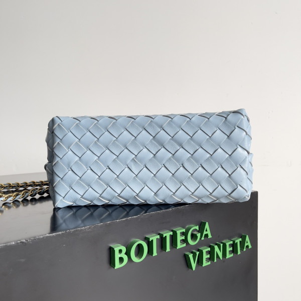 bo*te*ga Ve*ne*ta small andiamo chain-25*22*10.5cm