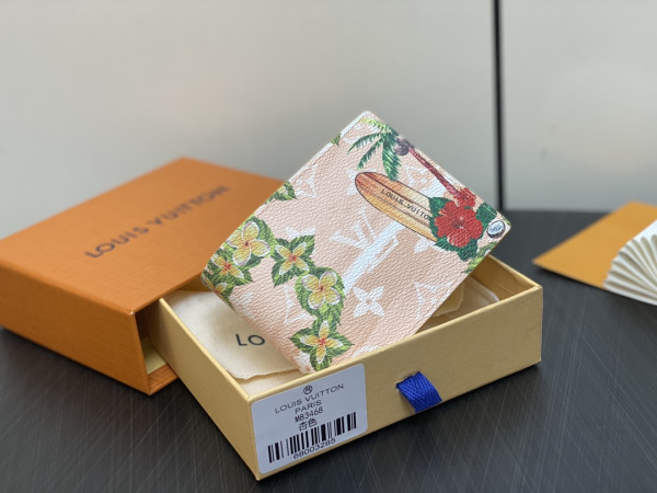 l0*is V*t0n slender wallet-11*8.5*2cm