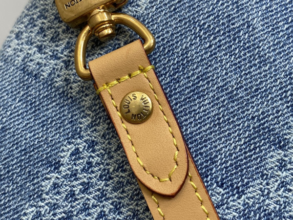 l0*is V*t0n pochette to-go-30*21.5*2cm