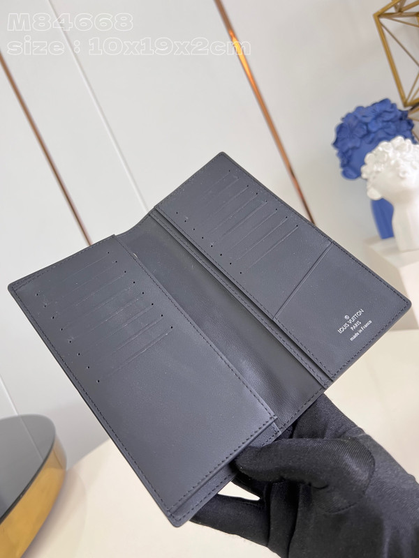 l0*is V*t0n brazza wallet-10*19*2cm