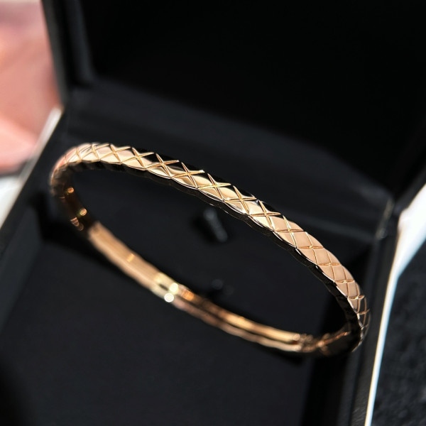 CL BRACELET