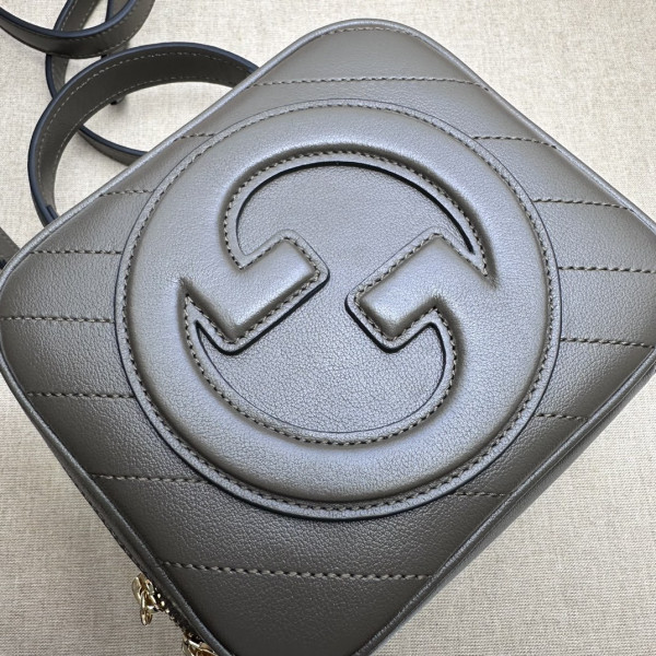 G*u*i blondie top handle bag