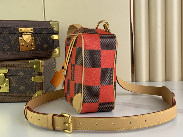 l0*is V*t0n chess messenger-24*24*8cm