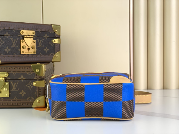 l0*is V*t0n chess messenger-24*24*8cm