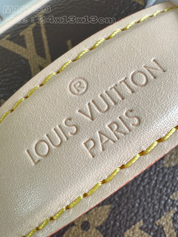 l0*is V*t0n toiletry bag-24*13*13cm