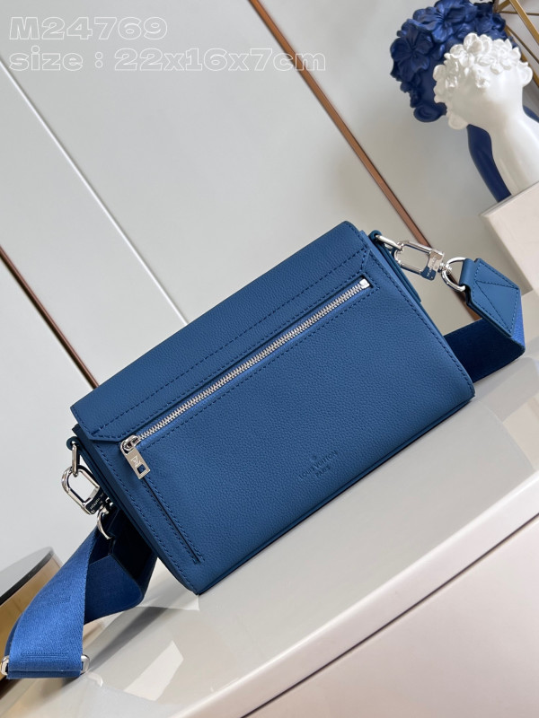 l0*is V*t0n takeoff messenger pm-22*16.5*7cm