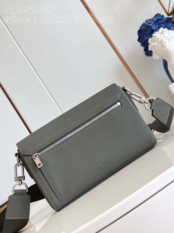 l0*is V*t0n takeoff messenger pm-22*16.5*7cm