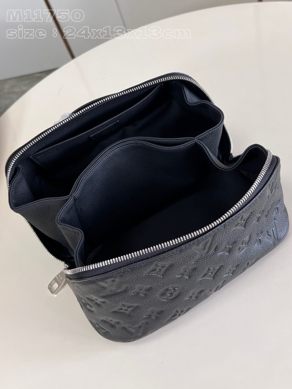 l0*is V*t0n toiletry bag-24*13*13cm