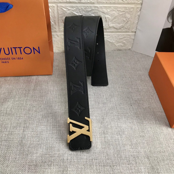 l0*is V*t0n belt