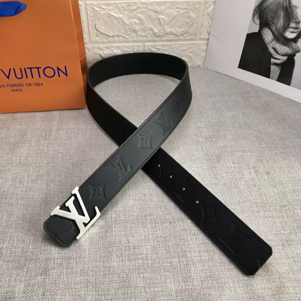 l0*is V*t0n belt