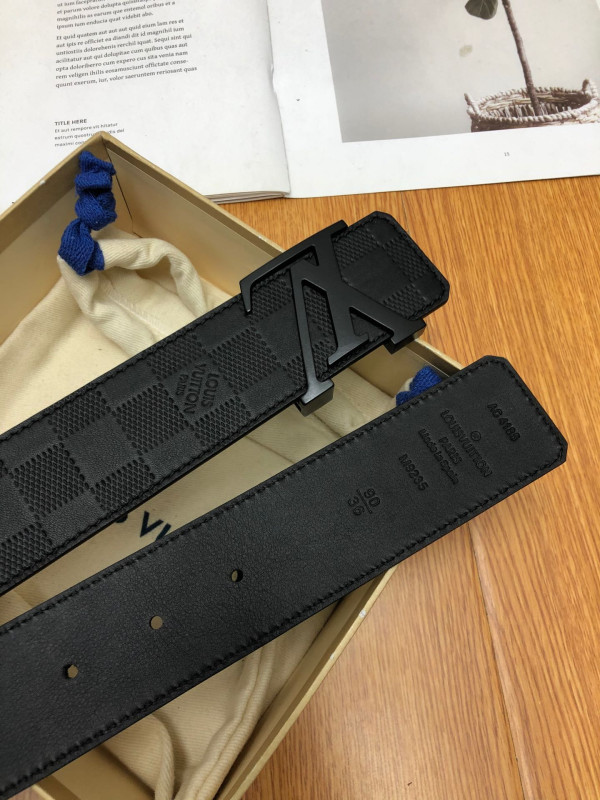 l0*is V*t0n belt