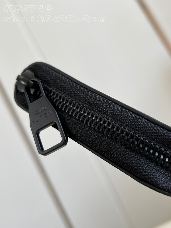 l0*is V*t0n zippy wallet-10*20*2 cm