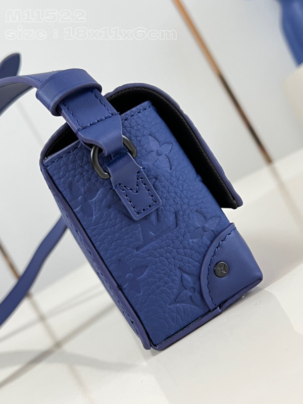 l0*is V*t0n steamer wearable wallet-18*11*6.5cm