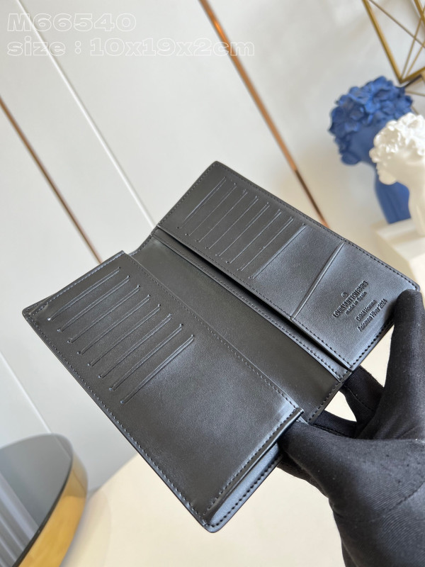 l0*is V*t0n brazza wallet-10*19*2cm