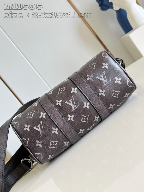 l0*is V*t0n keepall bandouliÈre 25