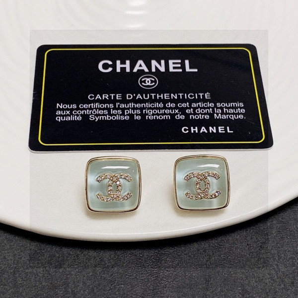 CL EARRINGS