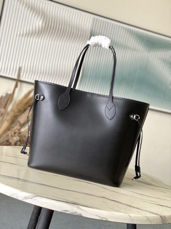 l0*is V*t0n neverfull mm-31*28*14cm