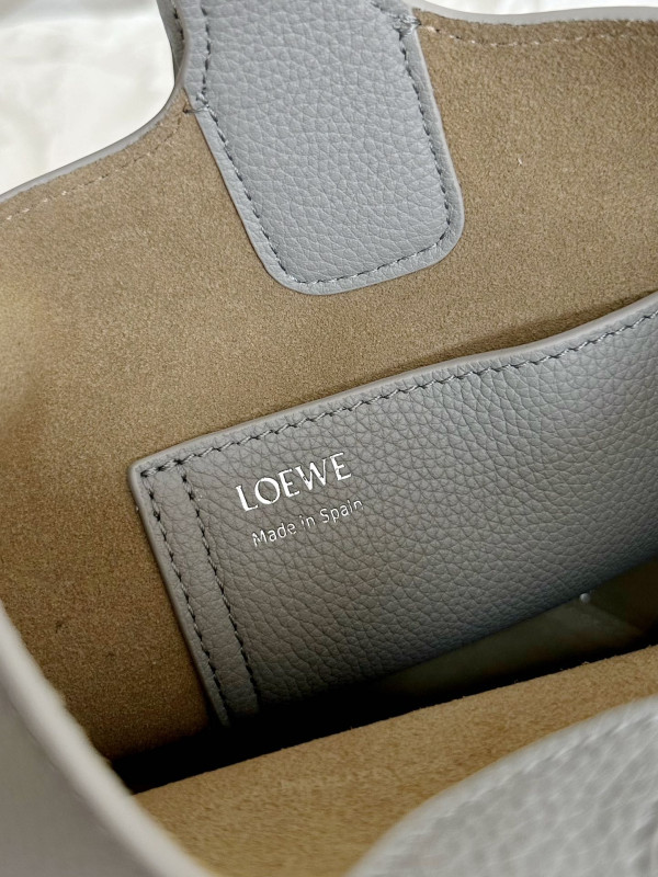 Lowee Mini Pebble Bucket bag-19.5*16*16CM
