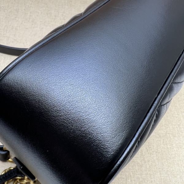 G*u*i gg marmont small shoulder bag