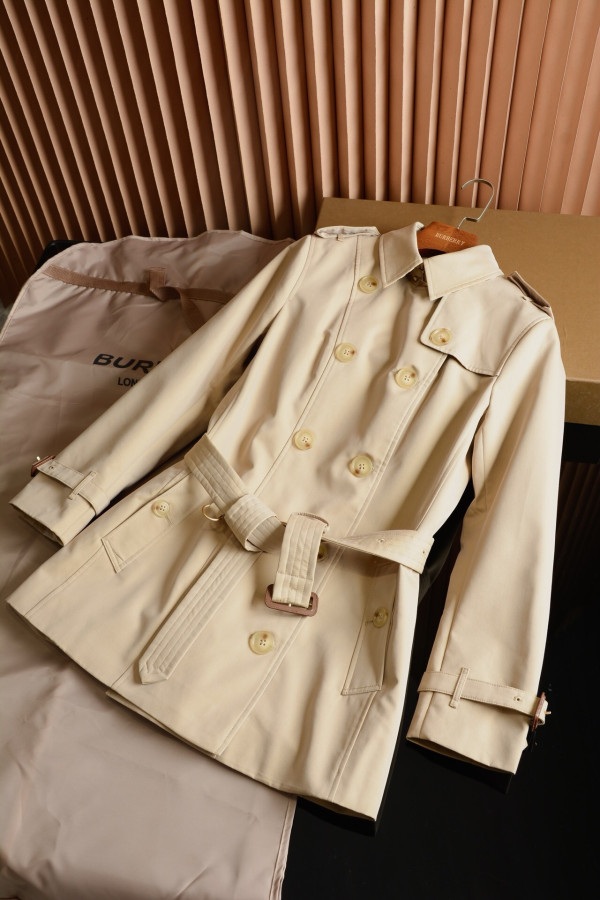 B**rry short kensington heritage trench coat