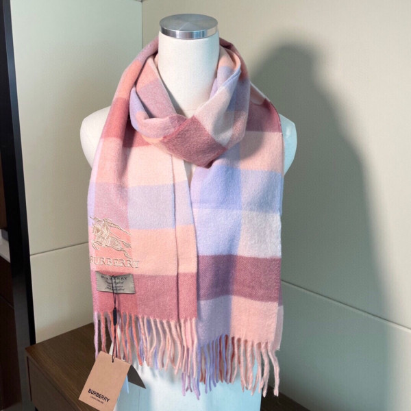 B**rry scarf