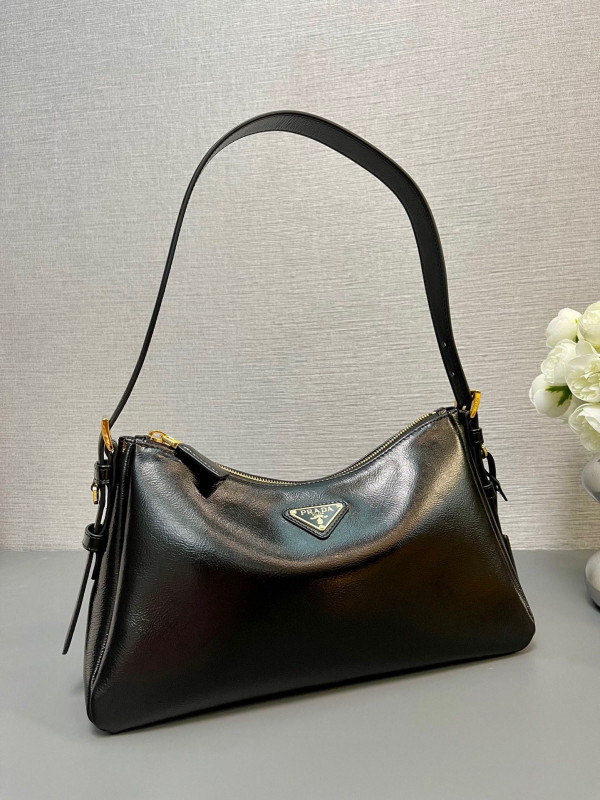Pra*a aimée medium shoulder bag