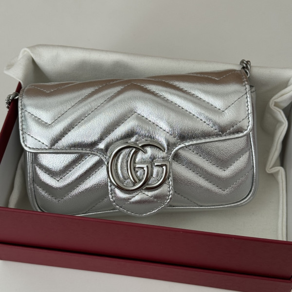 g*u*i gg marmont S*per mini bag