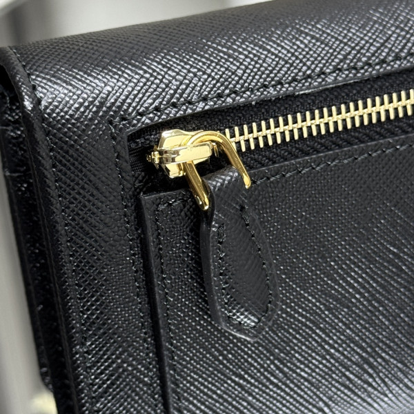 Pra*a large saffiano leather wallet