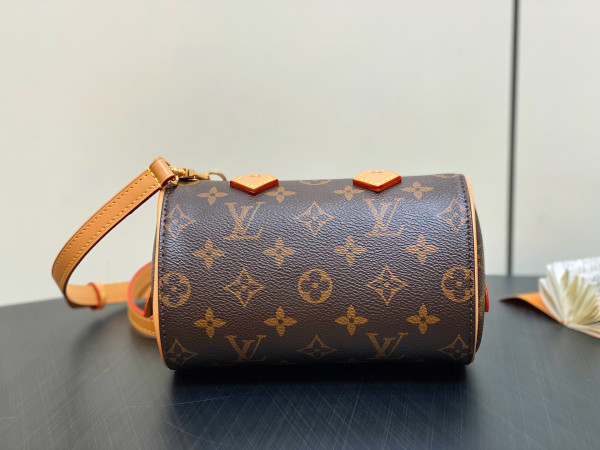 l0*is V*t0n nano speedy-10.5*11.5*18cm