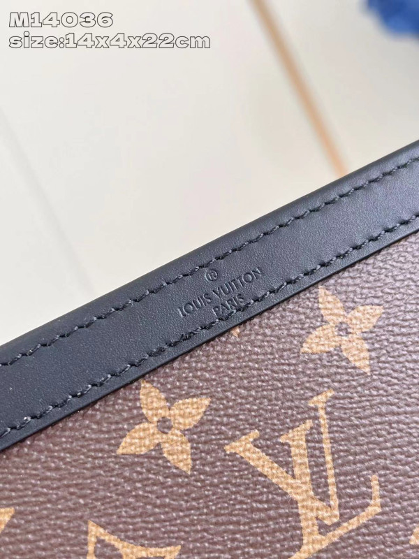 l0*is V*t0n gaston wearable wallet-22*14.5*4.5cm
